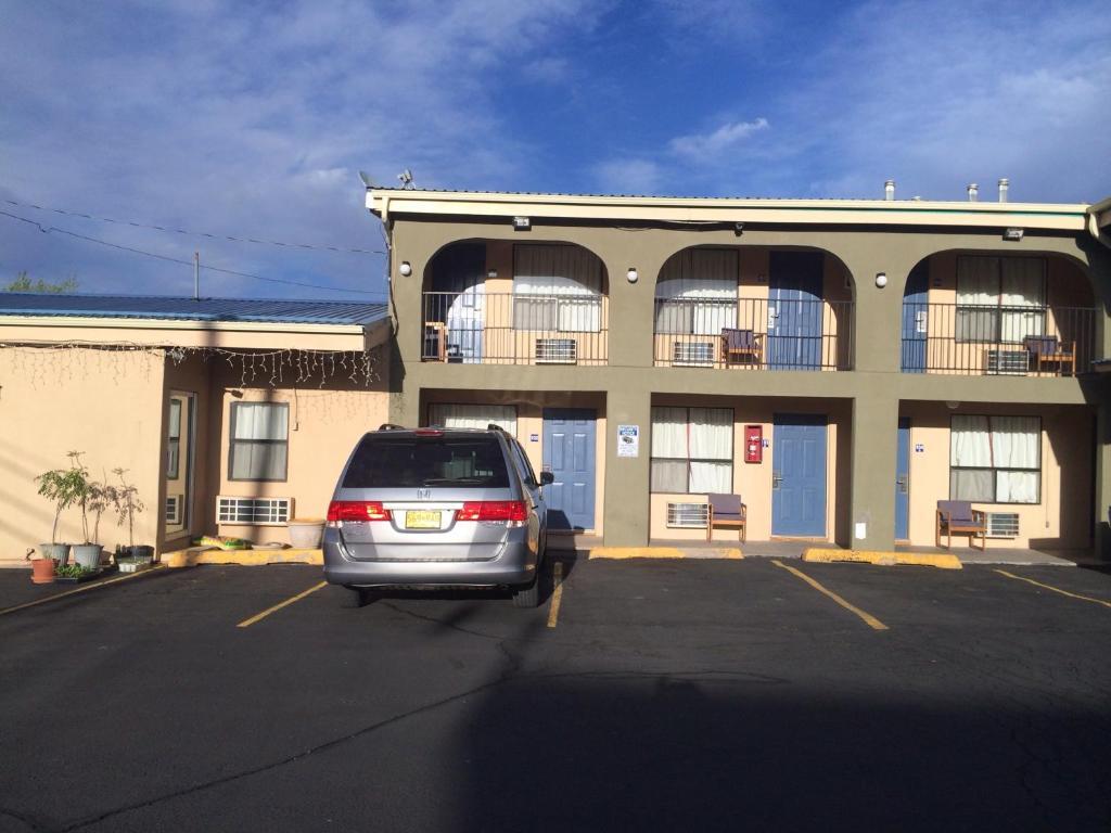 Bestway Inn Ruidoso Downs Bagian luar foto
